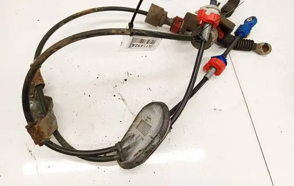 Nissan Qashqai Gear shift cable linkage 112112856