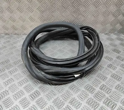 Mercedes-Benz Vito Viano W447 Rubber seal front coupe door A4477210400