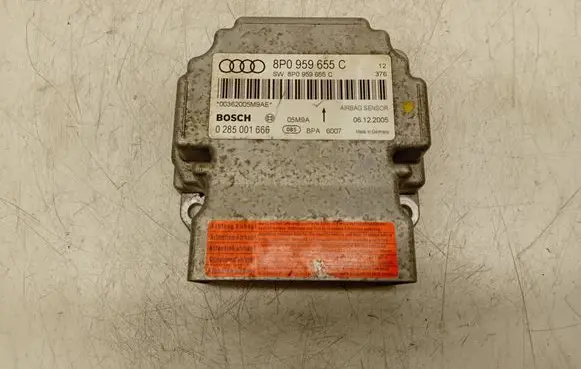 Audi A3 S3 A3 Sportback 8P Airbag control unit/module 8P0959655C 0285001666