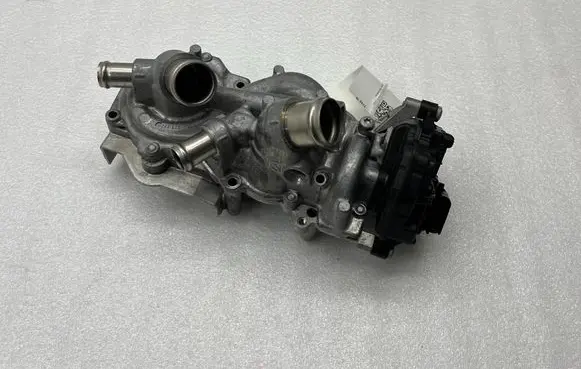 Audi A3 8Y Water pump 05E121117 05E907593