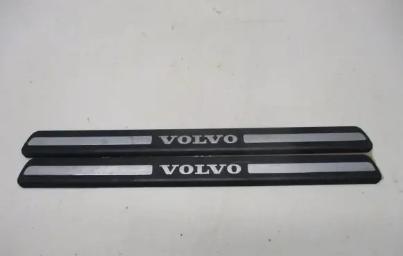 Volvo XC90 Front sill trim cover 30763661