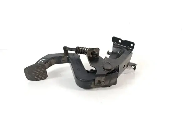 Mercedes-Benz Vito Viano W639 Clutch pedal A6392900801