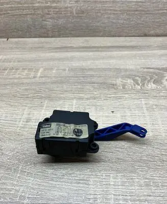 Opel Vectra C Air flap motor/actuator 09180202 18201011102