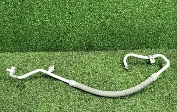 Renault Master III Air conditioning (A/C) pipe/hose 924901255R
