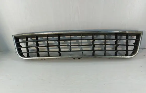Audi A6 S6 C5 4B Front bumper lower grill