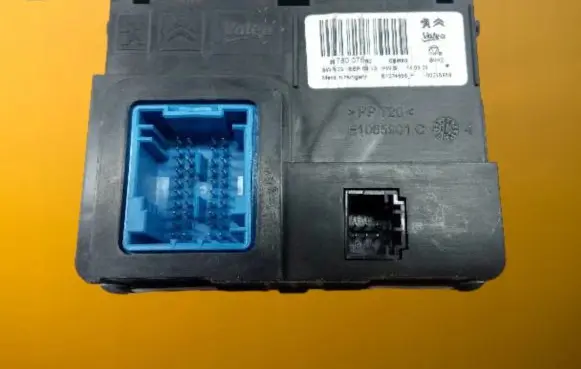 Citroen C4 II Picasso Other control units/modules 9678007680