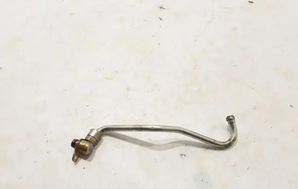 Skoda Kodiaq Turbo turbocharger oiling pipe/hose 05L145771A