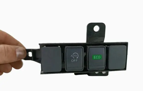 Nissan Qashqai Fog light switch 