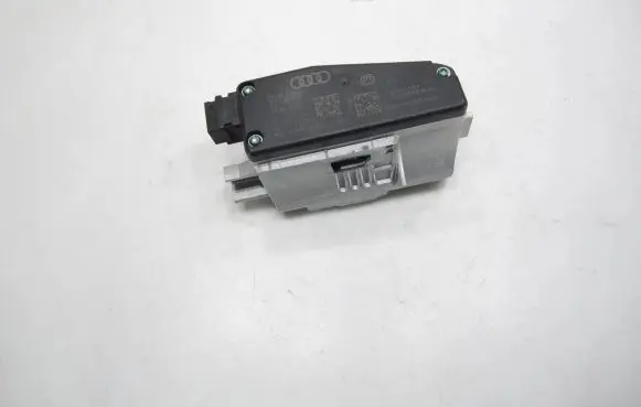 Audi A4 S4 B8 8K Steering wheel lock 8K0905852D 0041 0825220969