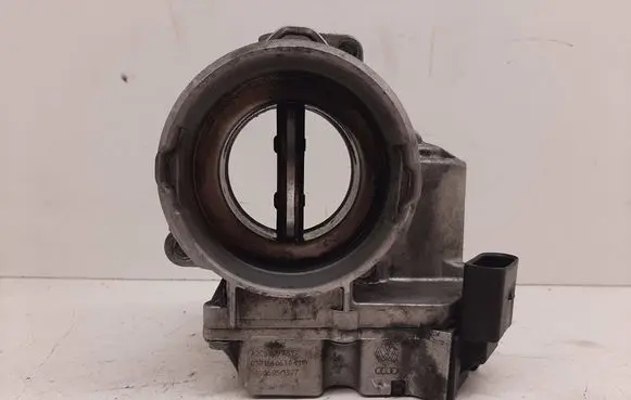 Audi A4 S4 B7 8E 8H Throttle valve A2C53099815 1806051327 03G128063C
