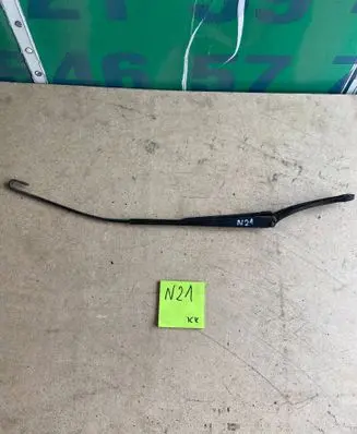 Renault Laguna I Front wiper blade arm 7700821935