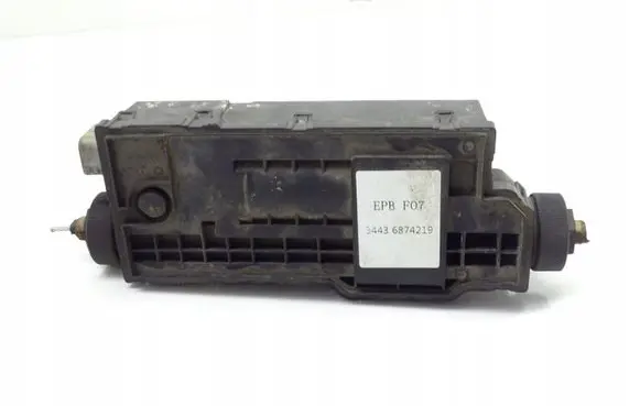 Handbrake/parking brake lever assembly