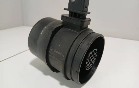 BMW 1 E81 E87 Mass air flow meter 0281002567 7788743 11031142