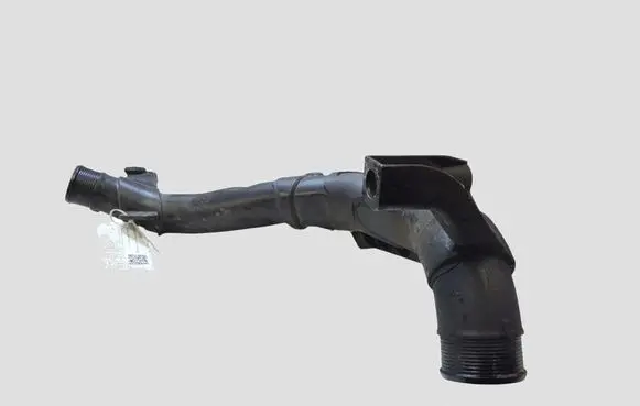 Volkswagen PASSAT B6 Intercooler hose/pipe 5N0145840D
