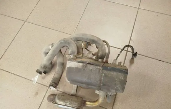 Mercedes-Benz Sprinter W906 Auxiliary pre-heater (Webasto) 9068302361 9064460429 906830236