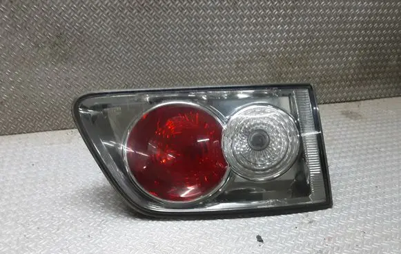 Mazda 6 Tailgate rear/tail lights