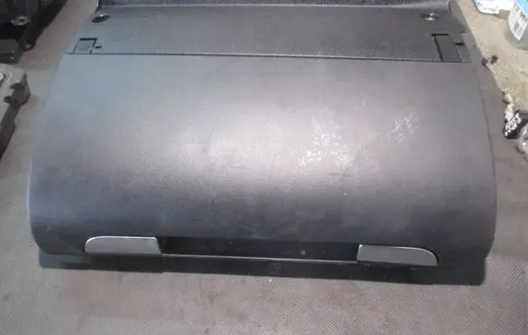 Audi A3 S3 8P Glove box 8P1857035G 14102003