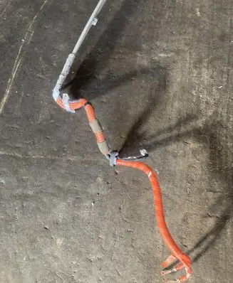 Toyota Prius (XW20) Positive cable (battery) 8216447060