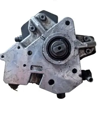 Volvo V50 Fuel injection high pressure pump 0445010111
