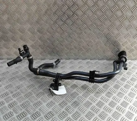 Audi E-tron GT Engine coolant pipe/hose 9J1815552B
