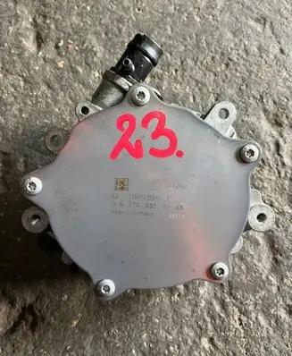 Mercedes-Benz A W176 Vacuum pump A2702300365