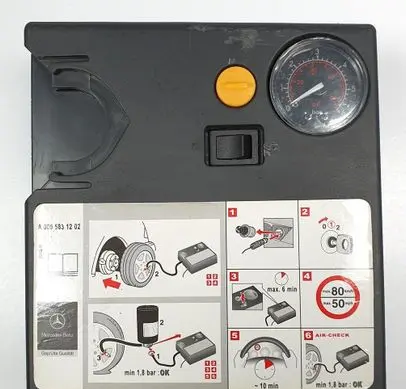 Mercedes-Benz A W169 Tire air pump compressor A0005831202