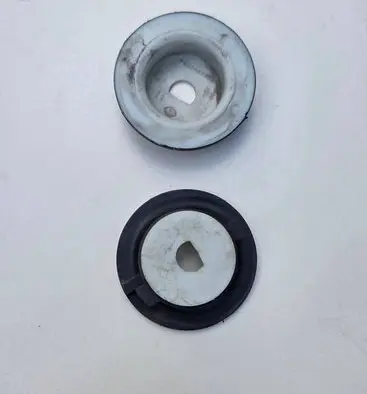 Peugeot 308cc Front coil spring rubber mount 9633462080