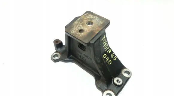 Toyota Land Cruiser (J200) Engine mounting bracket 1231551020