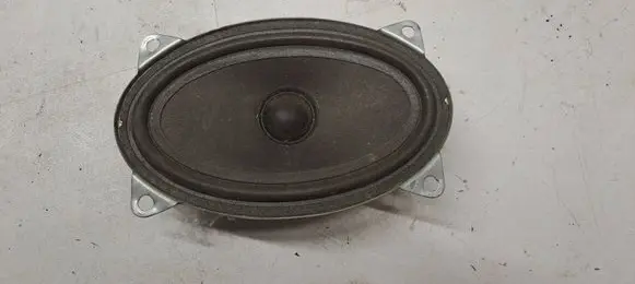 Iveco Daily 35 - 40.10 Side speaker frame 3114127 4910490650 500336424