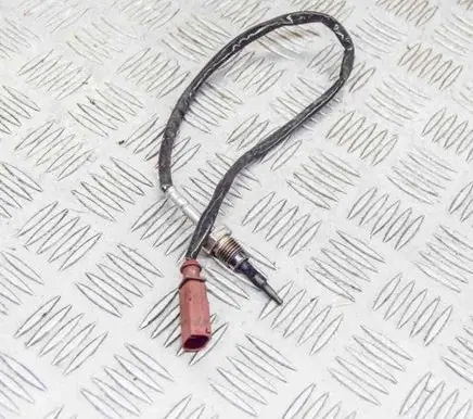Audi A4 S4 B9 8W Oil temperature sensor 8W0906088B
