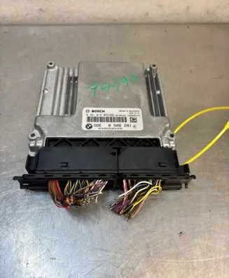 BMW 3 E90 E91 Engine control unit/module ECU