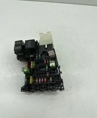 Volkswagen Golf VII Fuse module 5Q0937615C