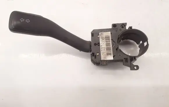 Audi A6 S6 C5 4B Indicator stalk 8L0953513G 8L0953513