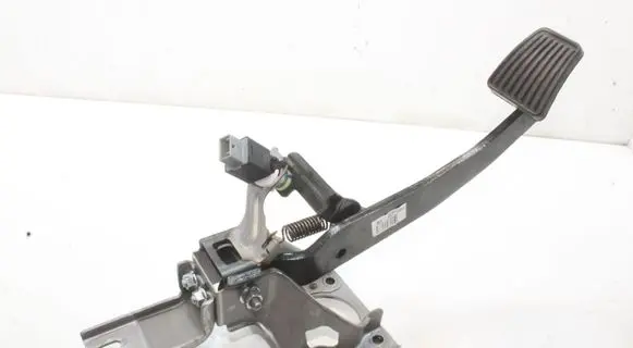 KIA Sportage Brake pedal 32800D3900