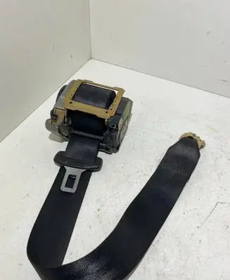 Audi A8 S8 D2 4D Rear seatbelt 4D0857806B