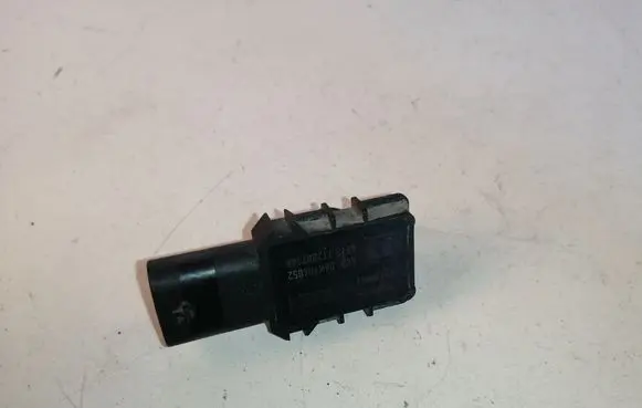 Audi A3 S3 8V Air pressure sensor 06K906052