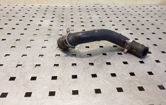 Mercedes-Benz ML W164 Engine coolant pipe/hose A1645060735