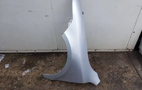 Skoda Superb B6 (3T) Fender 
