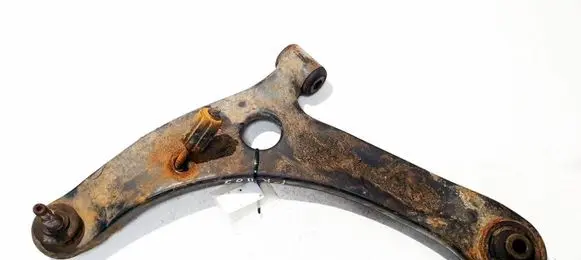 Mitsubishi Colt Front lower control arm/wishbone 