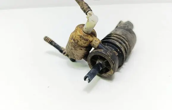 Volkswagen Sharan Windscreen/windshield washer pump