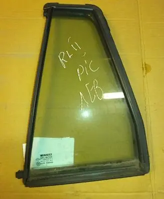Renault Laguna II Rear vent window glass 