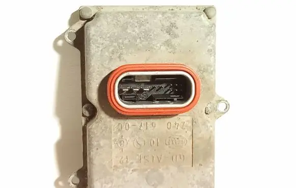 Audi A6 S6 C6 4F Headlight ballast module Xenon 74062200