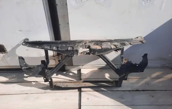 Seat Leon (1M) Radiator support slam panel 1J0010212