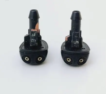 Ford Maverick Windshield washer spray nozzle 