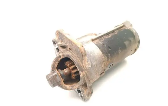 Dacia Sandero Starter motor 233006508R