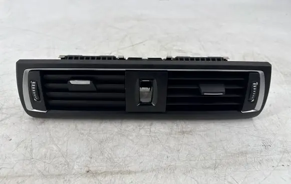 BMW 1 F20 F21 Dash center air vent grill 9317944