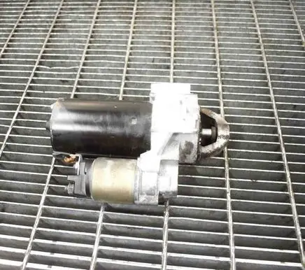 BMW 5 F10 F11 Starter motor 8506657