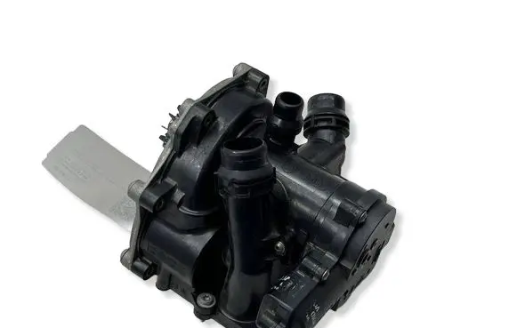 Audi A6 S6 C8 4K Water pump 06L121111P 06L121112L