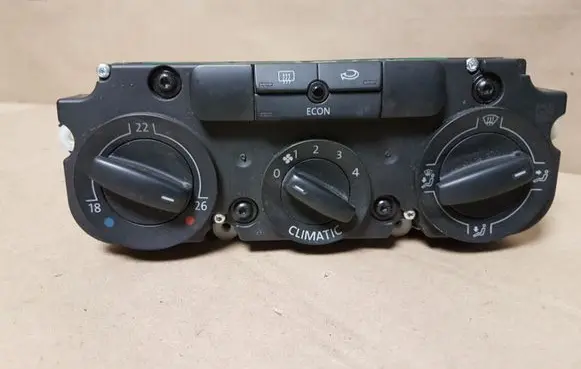 Volkswagen PASSAT B6 Climate control unit 3C2820045A 5HB009328