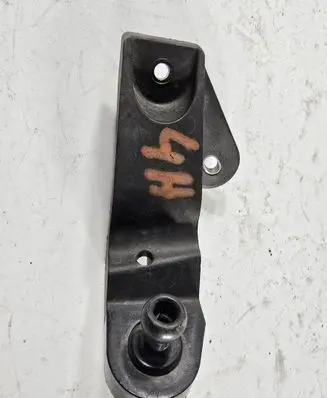 Audi A8 S8 D4 4H Air filter cleaner box bracket assembly 